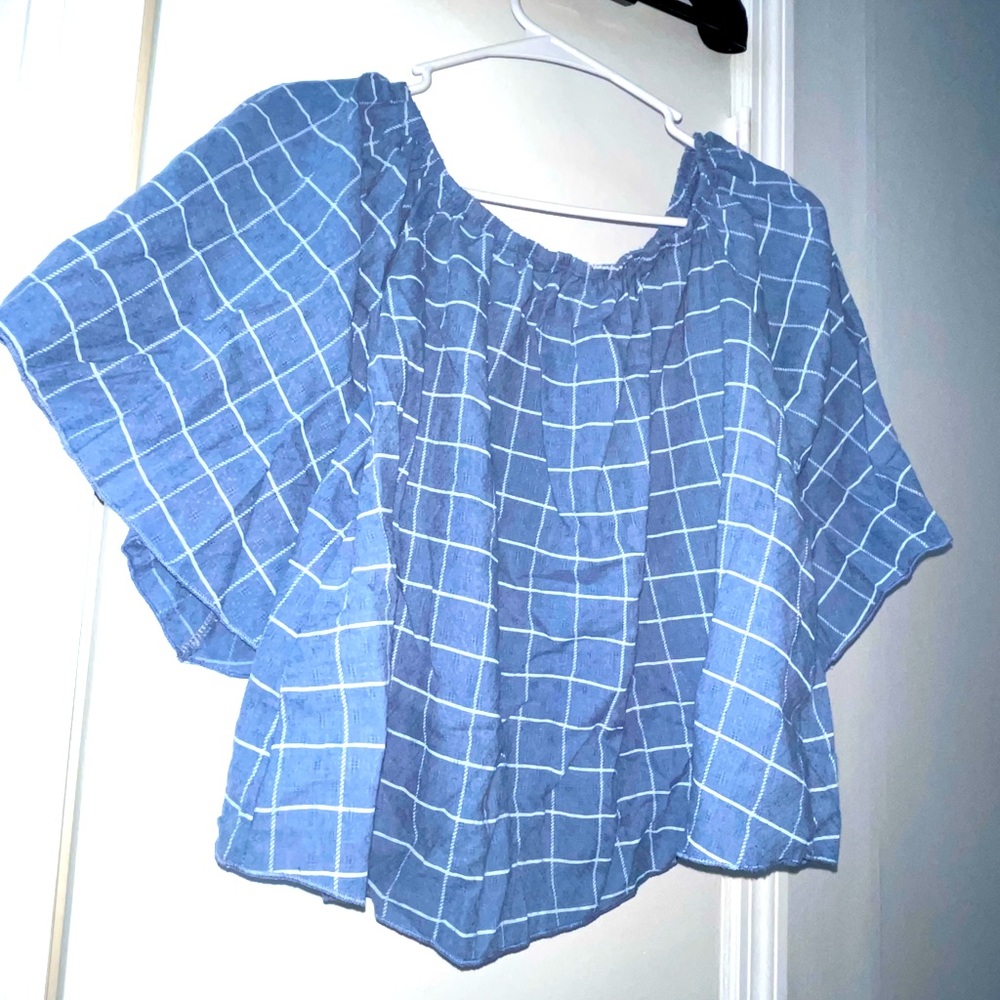 Nice shoulder blouse